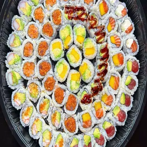 Hibachi W Boston – Assorted sushi platter with tuna, mango, and avocado rolls