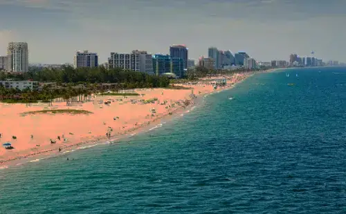 Hibachi at home chef service in Fort Lauderdale – backyard dinners & Airbnb stays